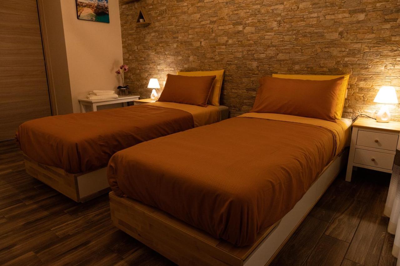 Tizzy Apartment & Rooms Bari Kültér fotó